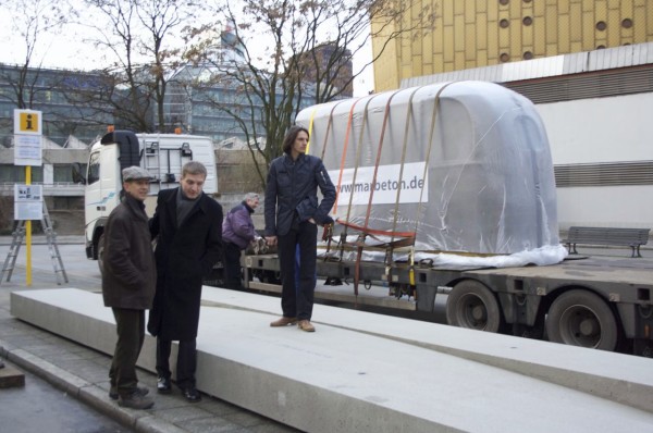 Das Denkmal der grauen Busse in Berlin, 18.01.2008